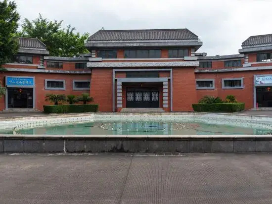 Lavande Hotel Zhongshan Nanlang Light Rail Station — hotel in Zhongshan
