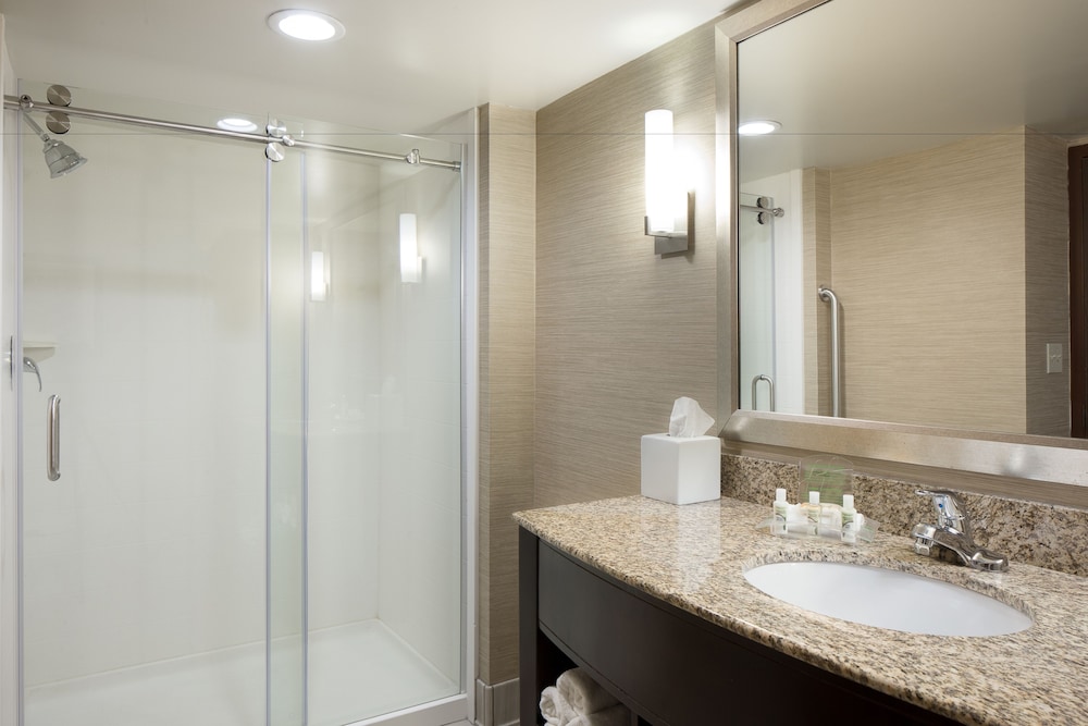 Holiday Inn Dubuque Galena by IHG - photo 16