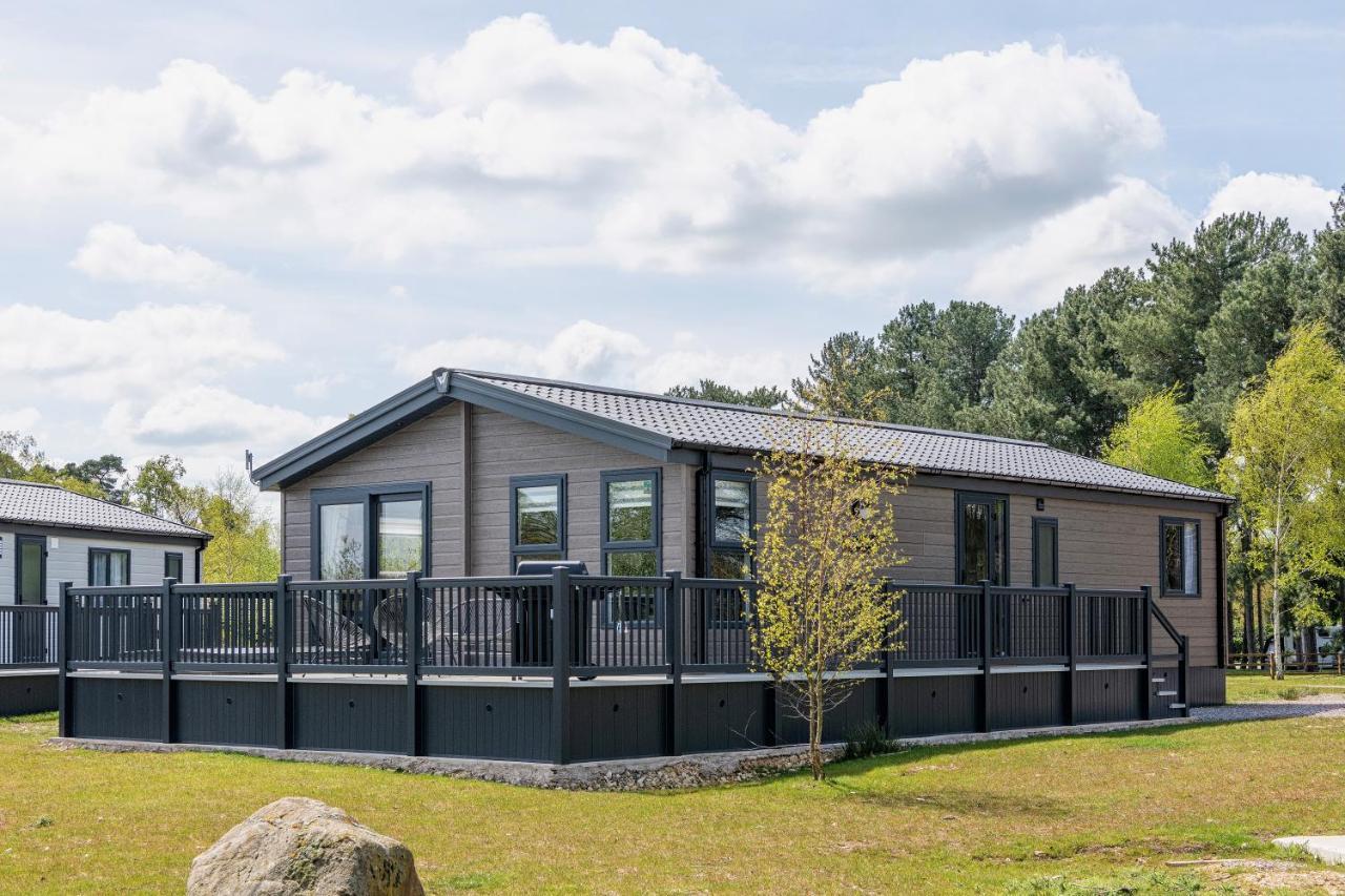 Ella Lodge — 4-Star Luxury Hotel in Woodhall Spa, United Kingdom