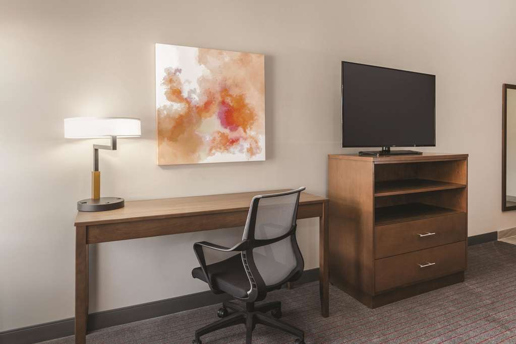 La Quinta Inn & Suites by Wyndham South Jordan - featured photo