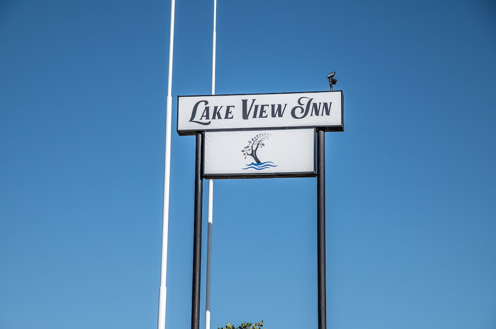 Lake View Inn - photo 30