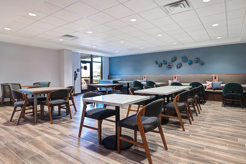 Homewood Suites by Hilton Santa Clarita - photo 38