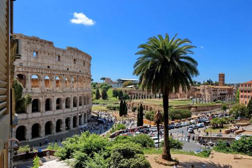 Romance Al Colosseo 2 — 4-Star Luxury Hotel in Rome, Italy