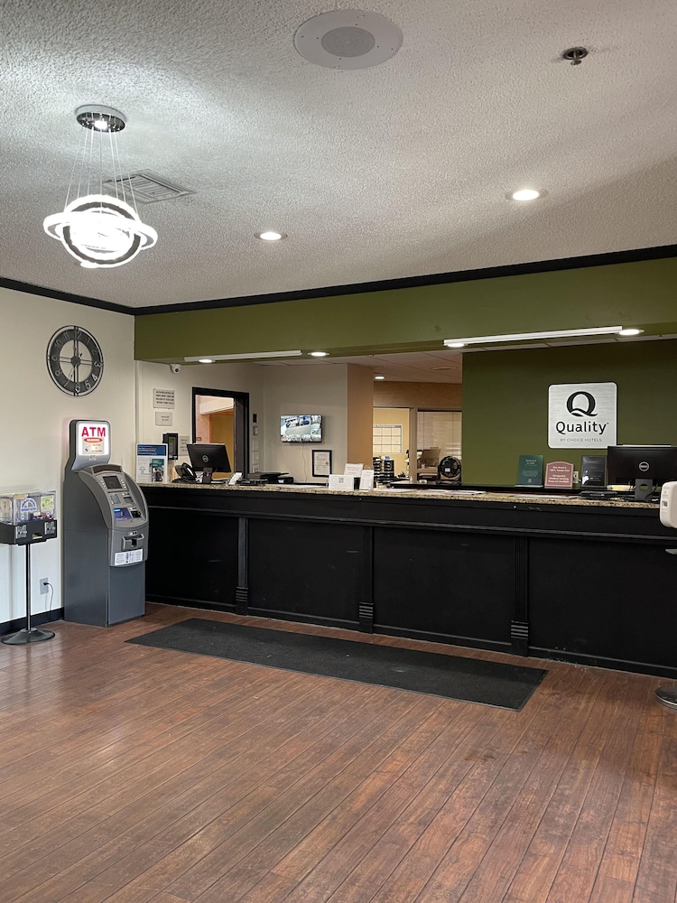 Quality Inn Frontier at U.S. Hwy 30 - featured photo