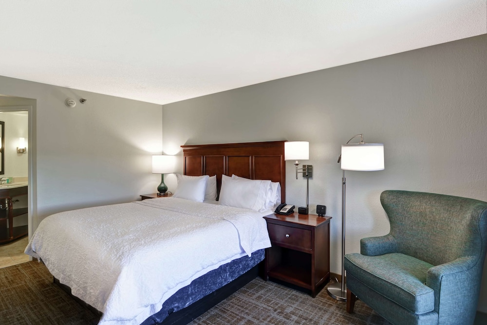 Hampton Inn Birmingham Mountain Brook - photo 7