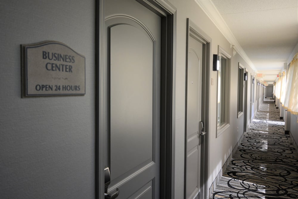 Holiday Inn Hazlet by IHG - photo 33