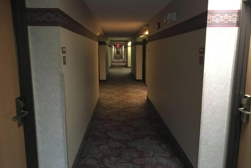 Capital O Amerihost Inn and Suites Mexico Hwy 54 MO - photo 24