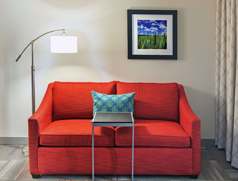Hampton Inn & Suites Claremore - photo 25