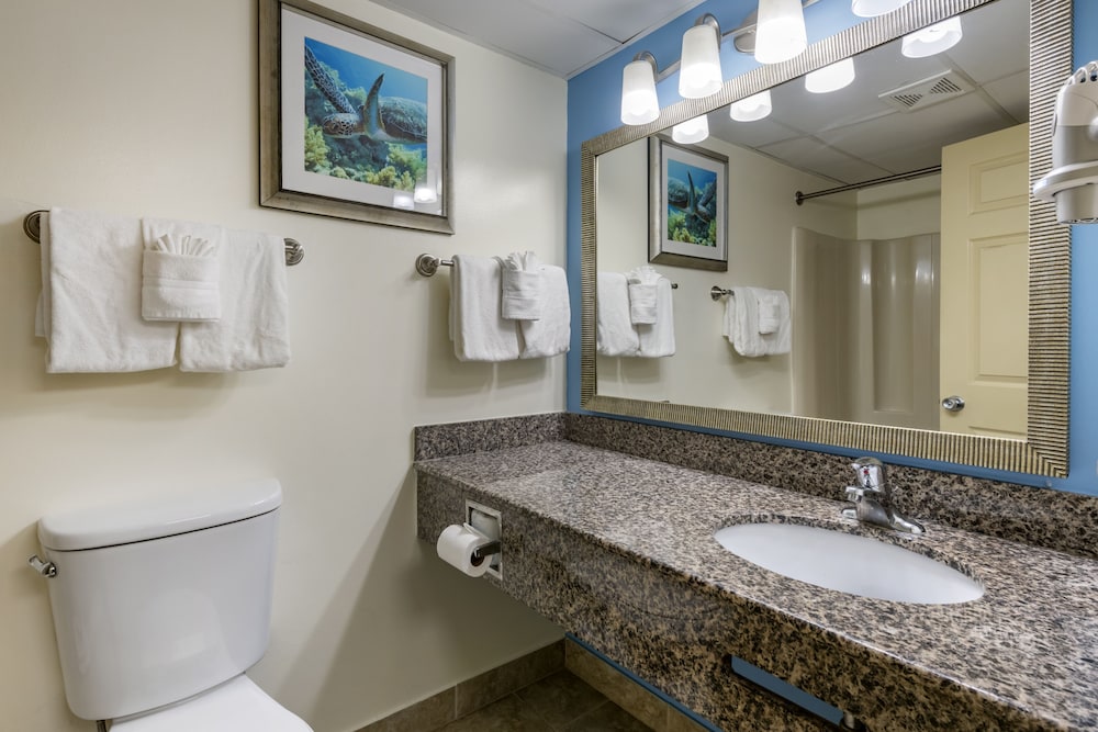 Tropical Winds Oceanfront Hotel - photo 64
