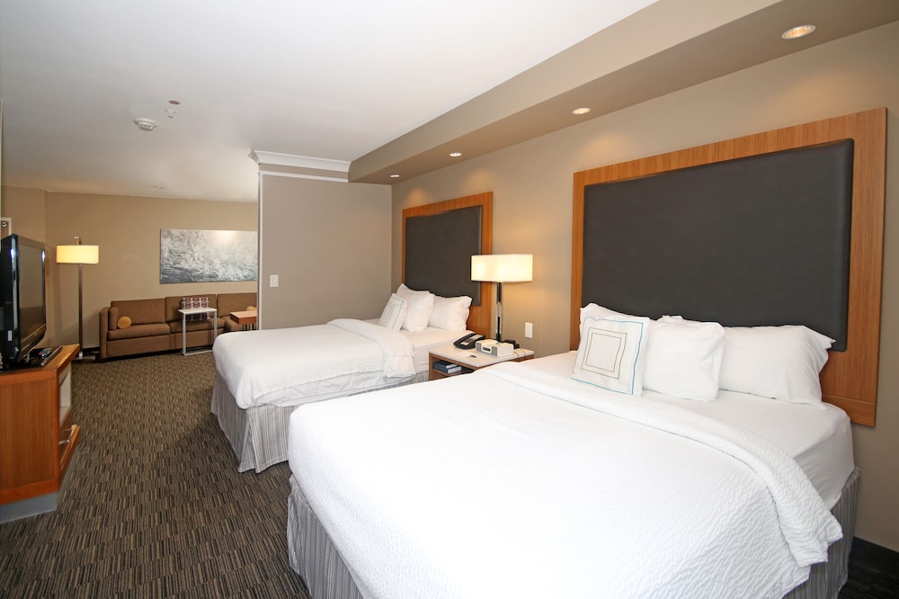 SpringHill Suites by Marriott Charleston N. Ashley Phosphate - photo 9