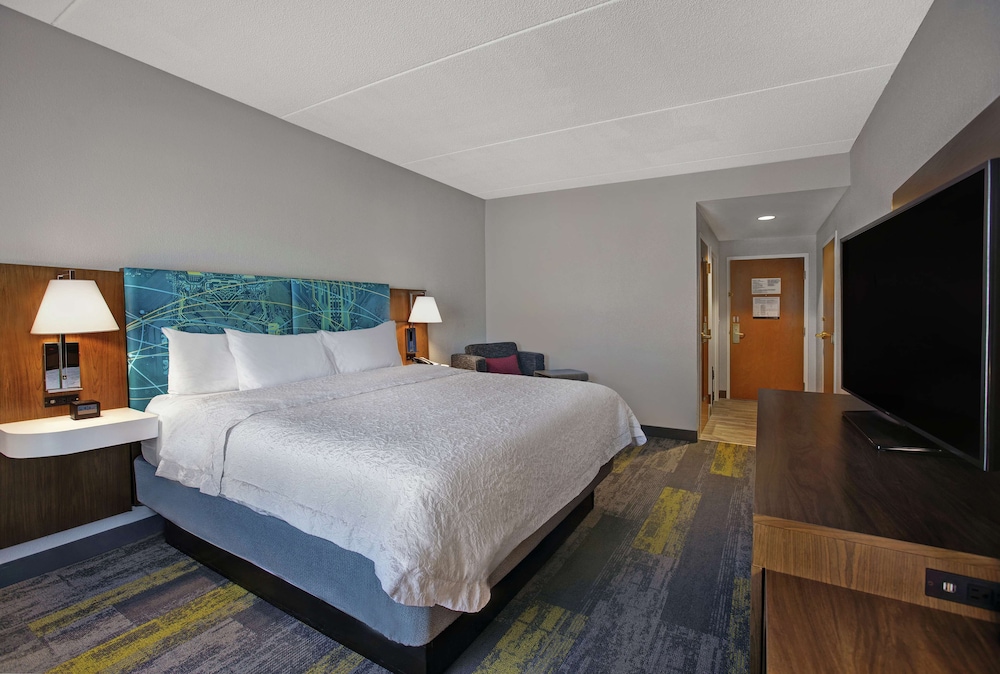 Hampton Inn & Suites Augusta West - photo 11
