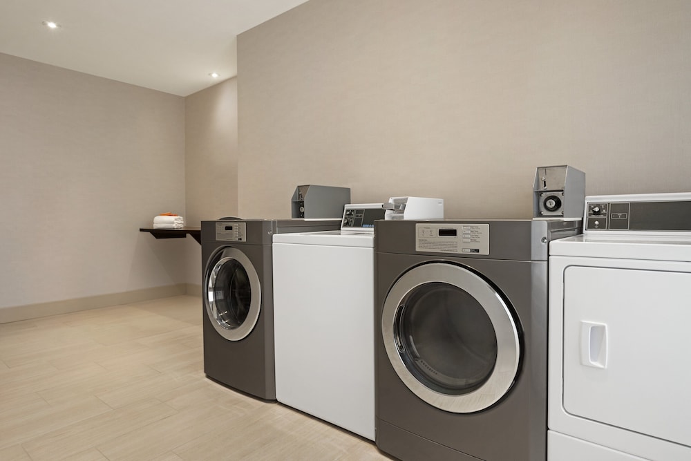 Holiday Inn Express Hotel & Suites Durant by IHG - photo 18