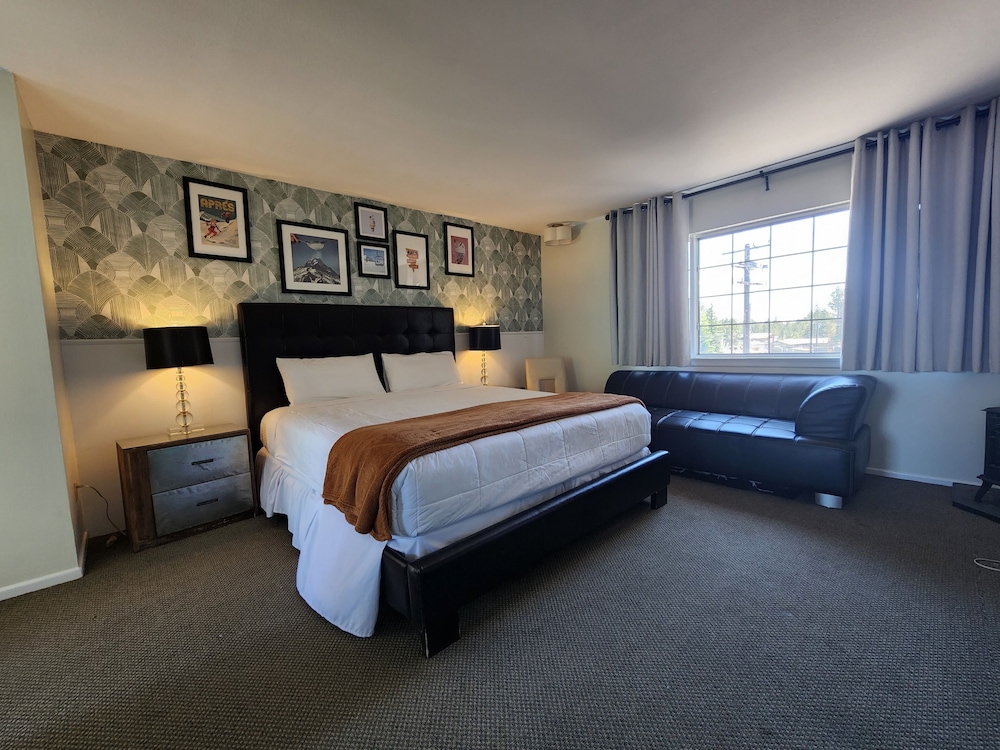 Cinnamon Bear Inn - photo 35