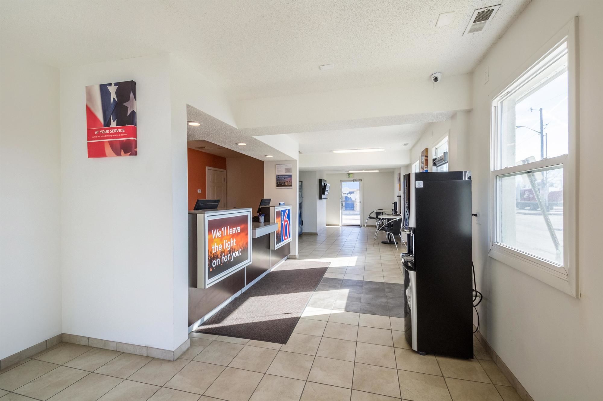 Motel 6 Indianapolis IN South - photo 35