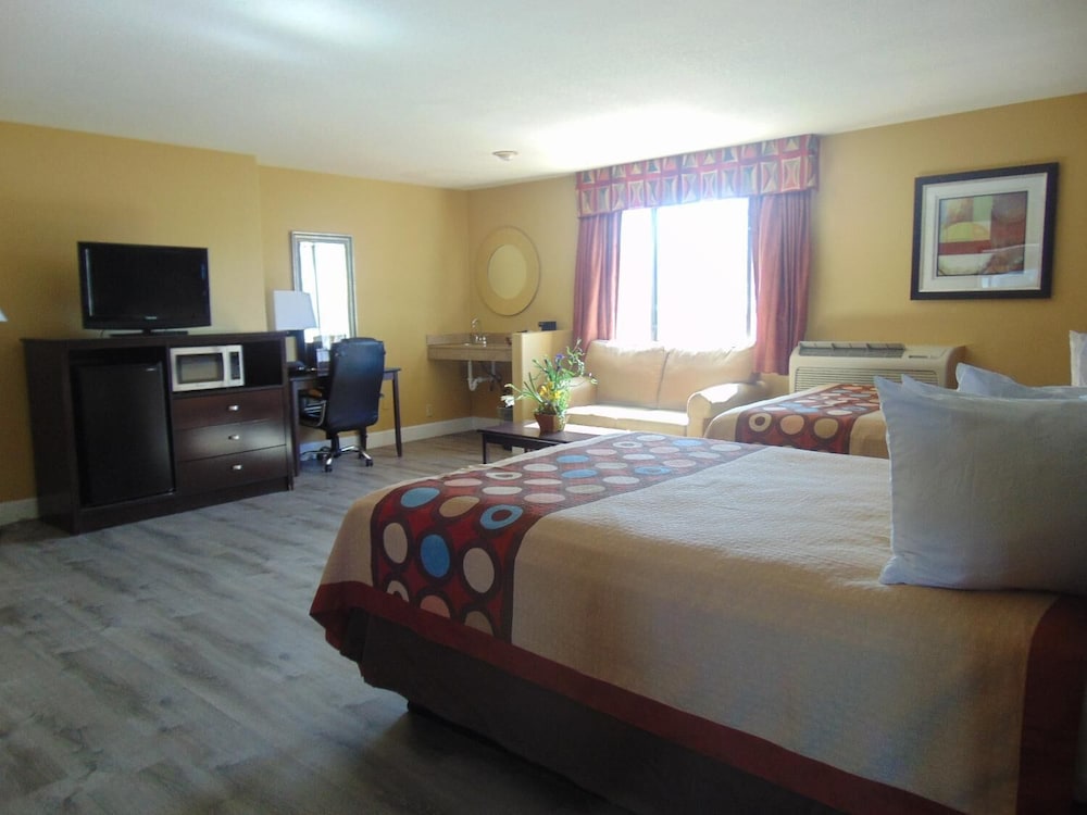 Super 8 by Wyndham Payson - photo 9