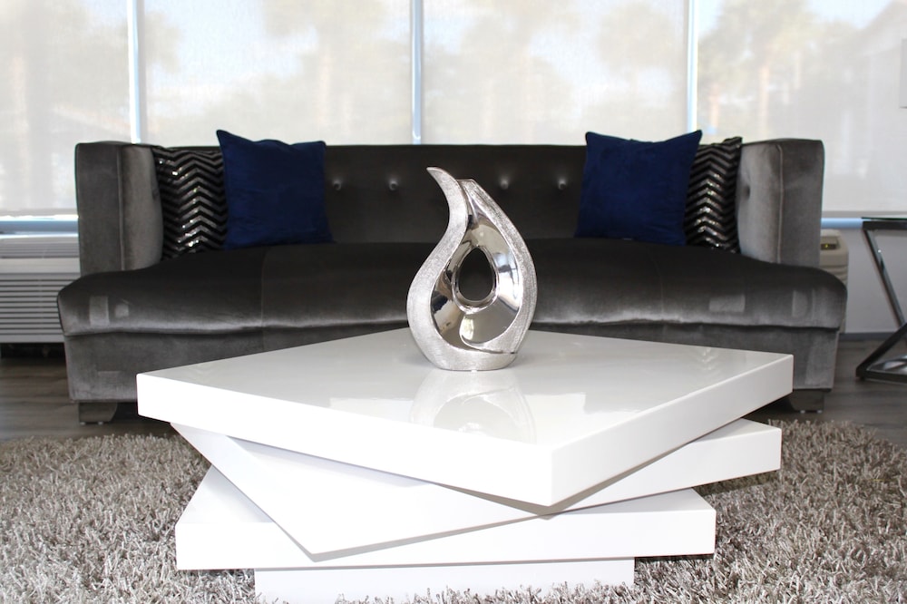 Home 1 Suites Extended Stay Kissimmee - photo 2