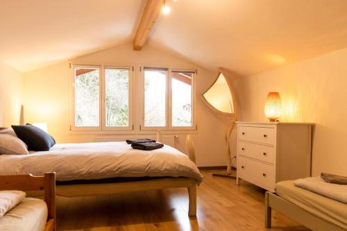 Lakeview Family Apartment — 4-Star Luxury Hotel in Ringgenberg, Switzerland