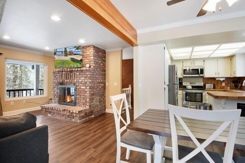 Donner Lake Delight in Truckee, United States