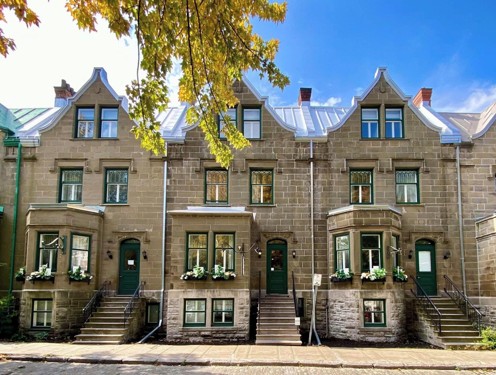 Hôtel Manoir Vieux Québec in Quebec, Canada