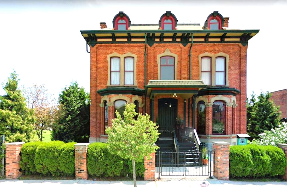234 Winder St Inn — hotel in Detroit