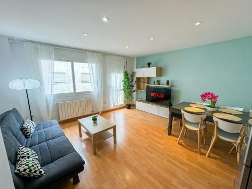 El Tucan Del Pirineo Comotucasa in Huesca, Spain