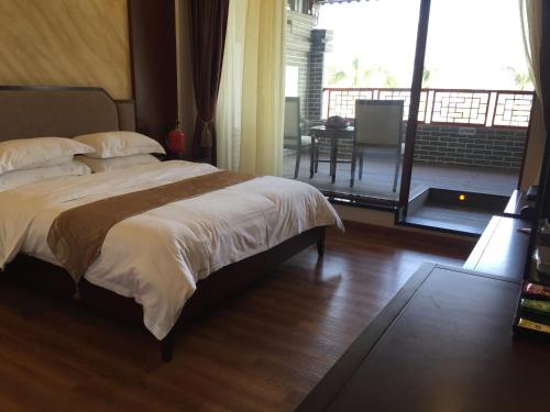 Yuhai Bay Hotel in Zhuhai, People's Republic of China