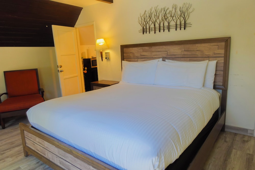 Sleepy Hollow Cabins and Hotel - photo 52