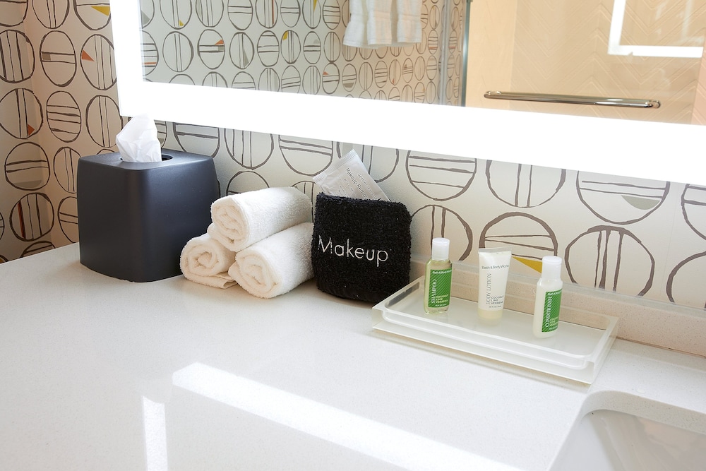 Holiday Inn Louisville Downtown by IHG - photo 12