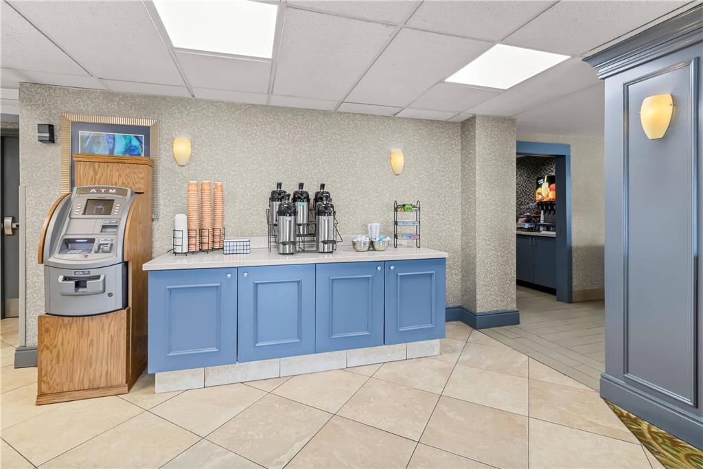 Clarion Inn Cranberry Township - photo 9