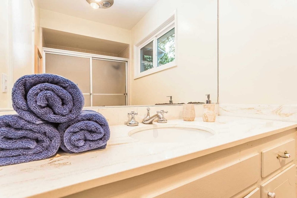 Oak Hills by Avantstay Panoramic View Pool Spa - photo 26