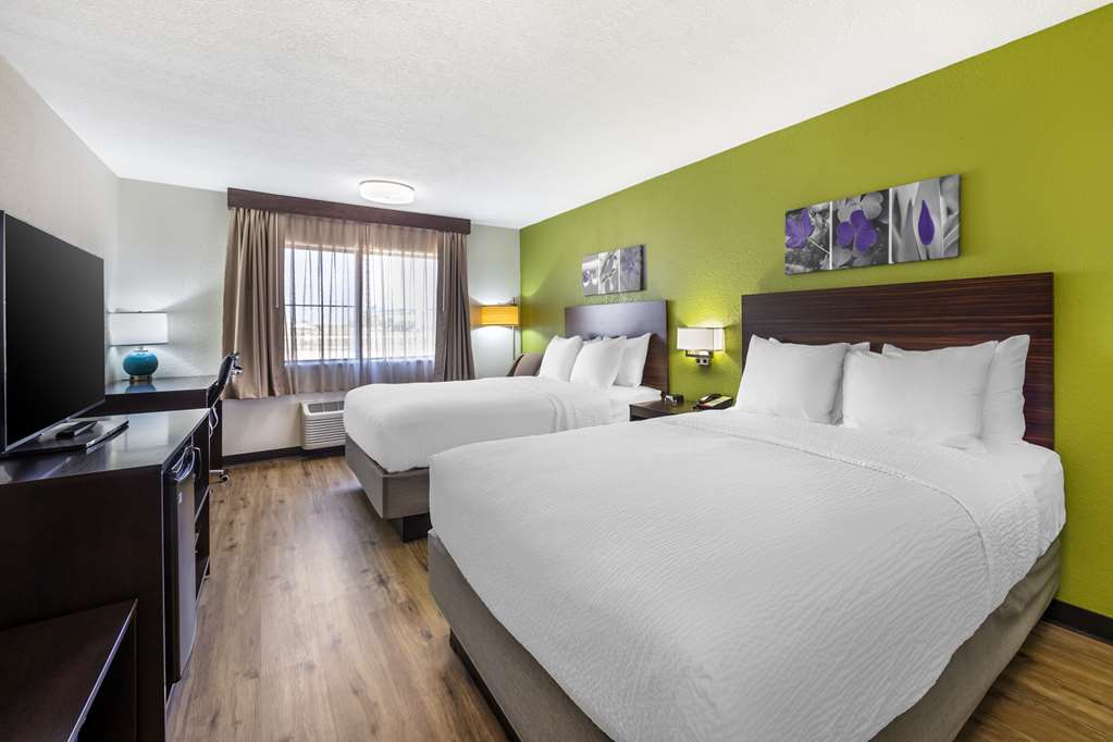 Sleep Inn & Suites Salina I 135 - photo 11