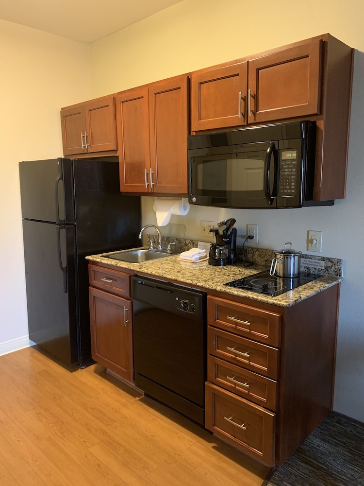 Candlewood Suites Temple Medical Center by IHG - photo 29
