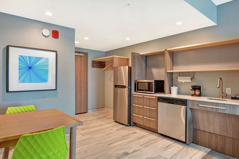 Home2 Suites by Hilton Jacksonville South St. Johns Town Ctr - photo 15