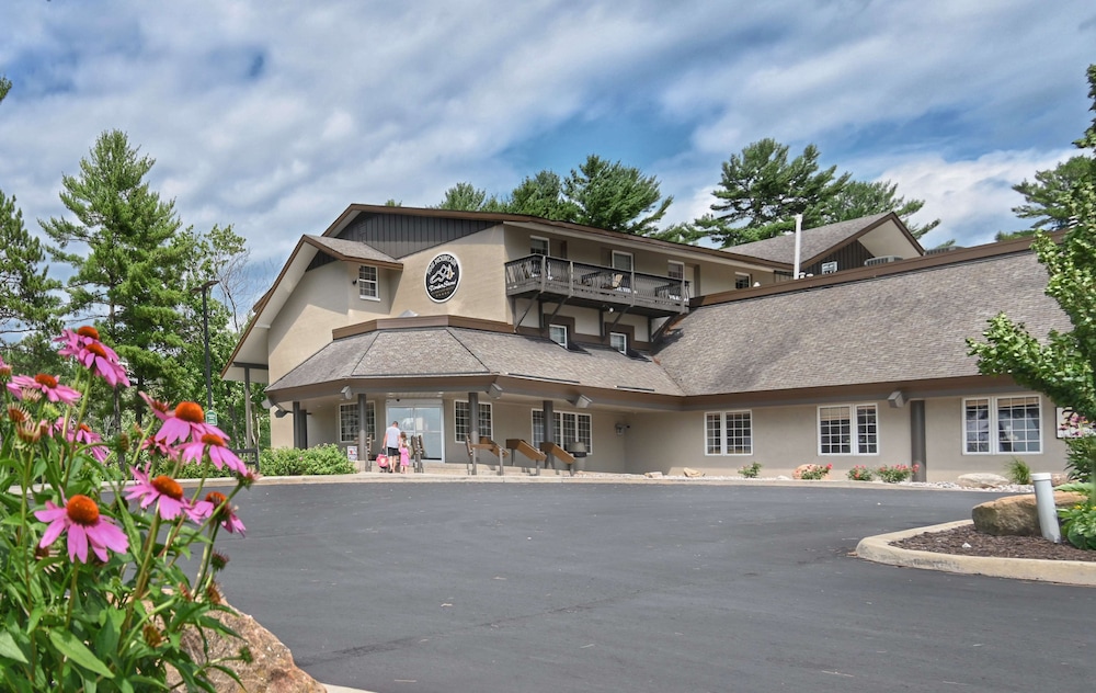 Pine Mountain Ski & Golf Resort — hotel in Iron Mountain