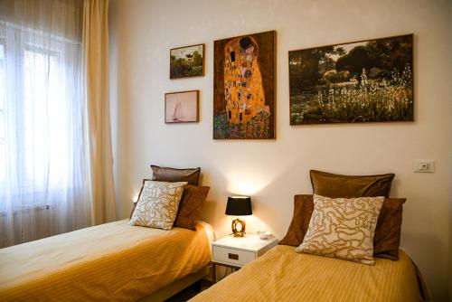 Fiora 7 House Arte Fiera e centro whole house near Arte Fiera & City Center — 4-Star Luxury Hotel in Bologna, Italy