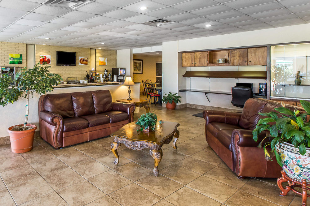 Quality Inn South - photo 3