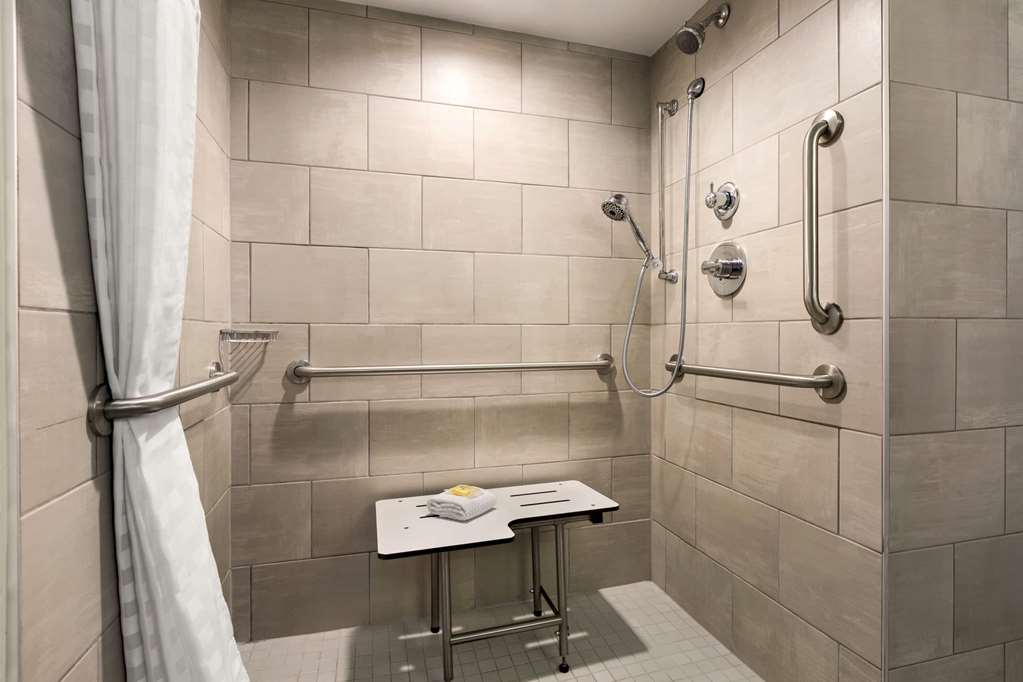 Wyndham Fort Smith City Center - photo 20