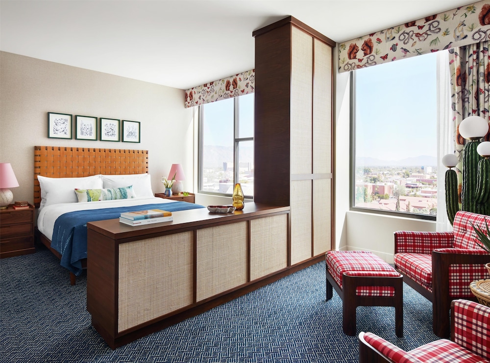 Graduate by Hilton Tucson - photo 48