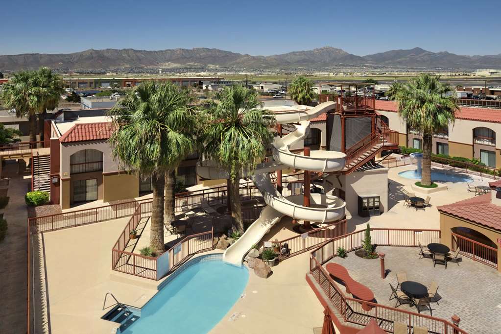 Wyndham El Paso Airport Hotel & Waterpark - photo 4