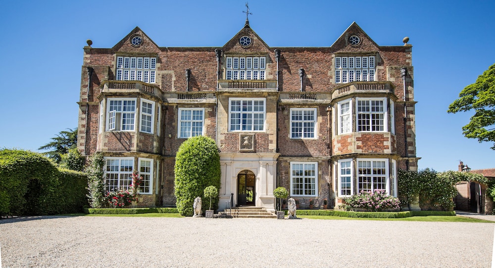 Goldsborough Hall — 5-Star Luxury Hotel in Knaresborough, United Kingdom