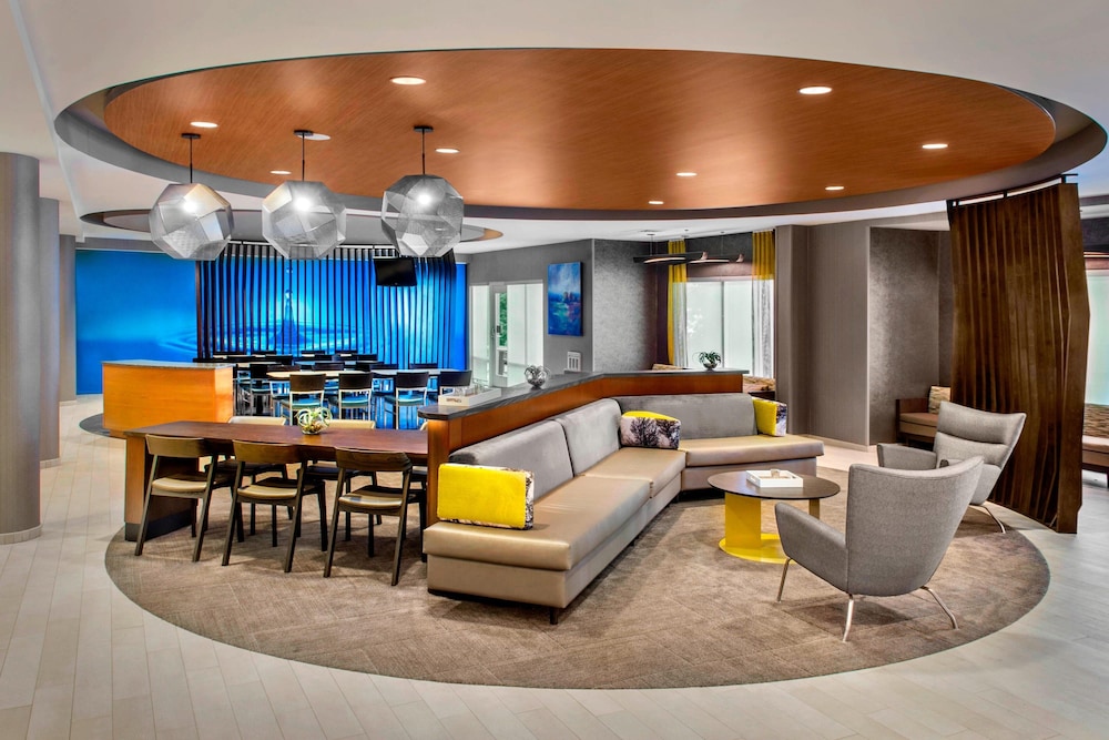 SpringHill Suites by Marriott Long Island Brookhaven — hotel near Long Island MacArthur Airport