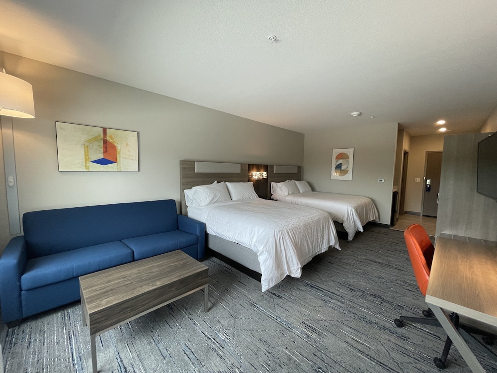 Holiday Inn Express & Suites Ft. Smith Airport by IHG - photo 18