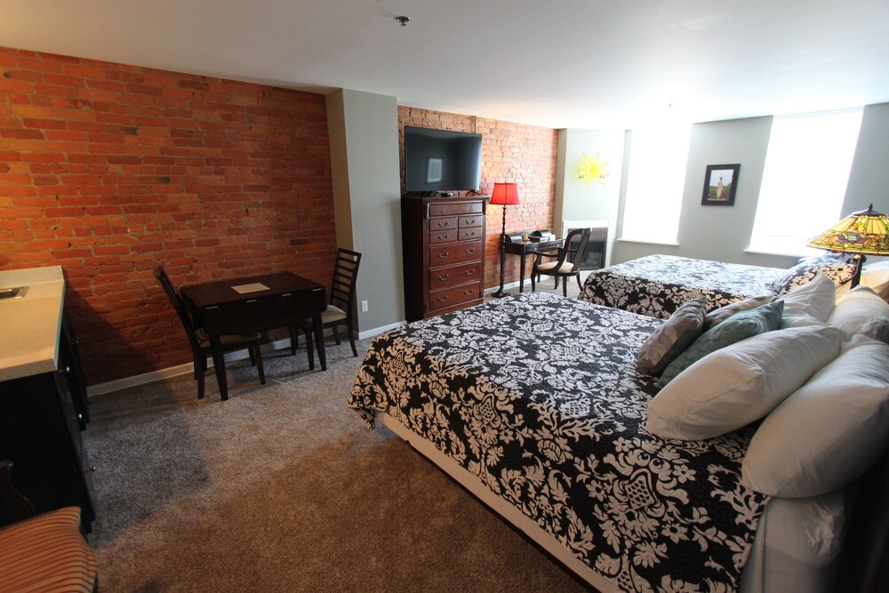 Lodging at the Gaffer Inn - photo 5