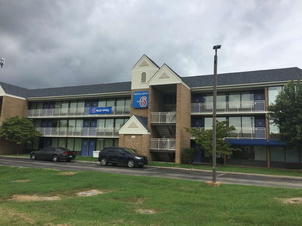 Motel 6 Nashville TN Airport - photo 2