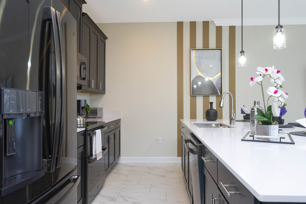 Gorgeous 4 Bd w Pool at Champions Gate Resort 1020 - photo 21