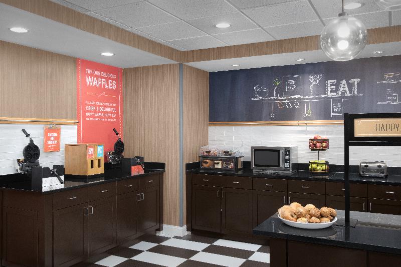 Hampton Inn Statesboro - photo 64