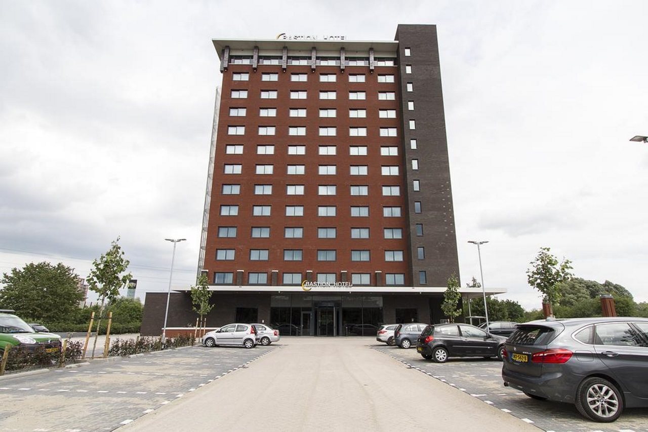 Bastion Hotel Eindhoven Waalre — Waalre