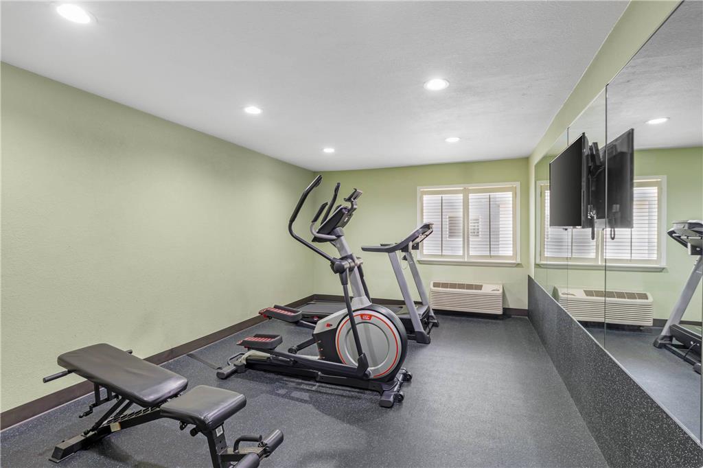 Quality Inn & Suites Plano East Richardson - photo 28