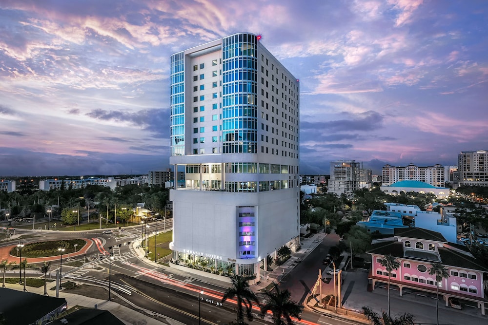 Embassy Suites by Hilton Sarasota FL - featured photo