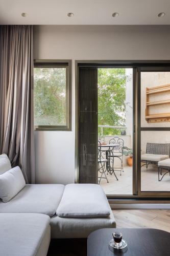 Yona perfect studio by TLV2RENT — 4-Star Luxury Hotel in Tel Aviv, Israel